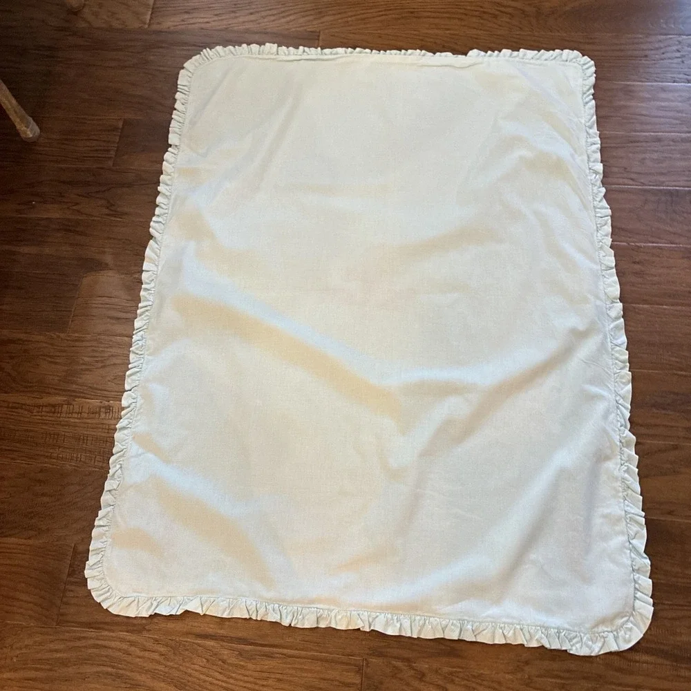 VTG Baby Blanket Cotton Plisse Blue W/ Pink Embroidery Ruffled 35